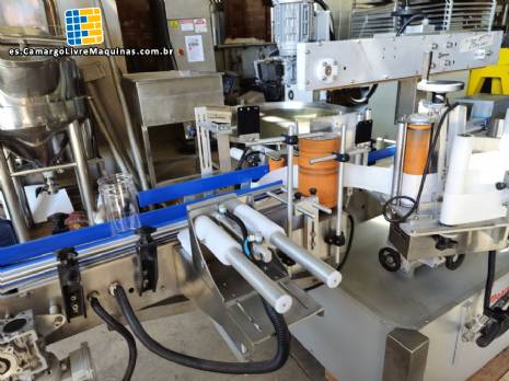 Etiquetadora autom�tica para botellas y tarros cil�ndricos planos Maqmundi