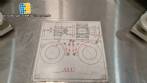 M�quina Sarong SAAS para la formaci�n y sellado de bl�steres para supositorios.
