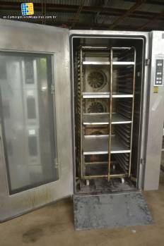 Pr�ctico horno turbo programable