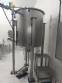 Lnea para llenado de salmuera, insercin manual de producto y taponado automtico