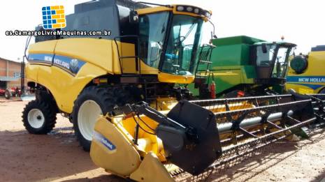 Cosechadora New Holland