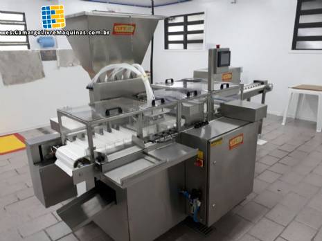 Recolector de pan de ajo y helic�ptero PANITEC