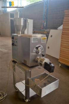 Extrusora de pasta fresca y gnocchi La Monferrina