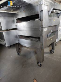 Horno industrial de gas transportador de acero inoxidable Lincoln para pizzas esfiras