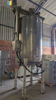 Tanque encamisado de acero inoxidable con calentamiento por resistencia de 1800 litros