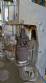 M�quina rotativa de acero inoxidable para llenado, dosificaci�n y sellado, con junta de aluminio, para tarros, vasos y botellas Delgo.