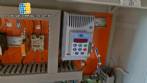 M�quina rotativa de acero inoxidable para llenado, dosificaci�n y sellado, con junta de aluminio, para tarros, vasos y botellas Delgo.