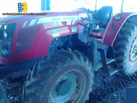 Tractor ACGO MF 4275