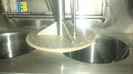 Prensa para extracci�n de esencias vegetales