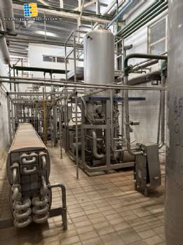 Sistema de esterilizaci�n as�ptica, pasteurizador tubular con homogeneizador Tetra Pak.