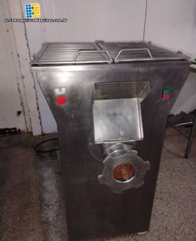 Picadora de carne con abertura de 106 mm, 20 CV, hasta 2 toneladas por hora, SOPAMA