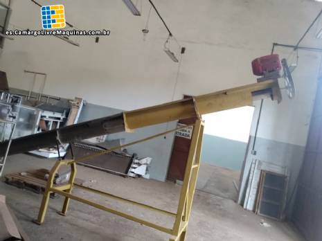 Transportador de tornillo de acero inoxidable con estructura de acero al carbono de 6 metros