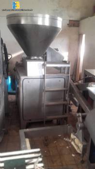 Llenadora de acero inoxidable para la elaboracin de embutidos
