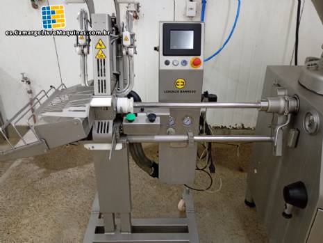 Grapadora/pinzadora industrial autom�tica de acero inoxidable para embutidos, de Lorenzo Barroso.