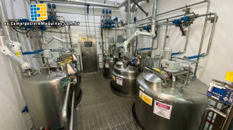 Planta de fabricaci�n de jarabe de bebidas a escala multinacional con equipos importados de alto est�ndar y una l�nea de producci�n de acero inoxidable 316