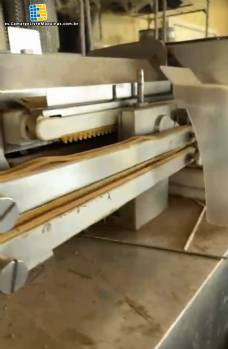 Embutidora al vac�o handtmann VF 520 y retorcedor handtmann 242 con sistema de suspensi�n completa