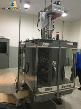 Envasadora de bolsitas de 3 v�as Masipack