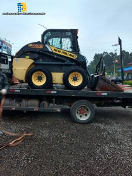 Cargador pequeo New Holland