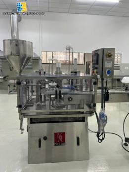 Llenadora dosificadora volumétrica con selladora y taponadora en acero inoxidable Delgo 2000 botes por hora Llenadora dosificadora volumétrica con selladora y taponadora en acero inoxidable Delgo 2000 botes por hora
