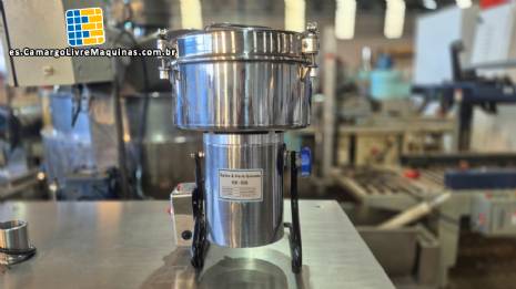 Molinillo de acero inoxidable para encimera, ideal para especias, granos, hierbas y pimienta, marca Zhejiang Horus Appliance HR-50B. Molinillo de acero inoxidable para encimera, ideal para especias, granos, hierbas y pimienta, marca Zhejiang Horus Appliance HR-50B.